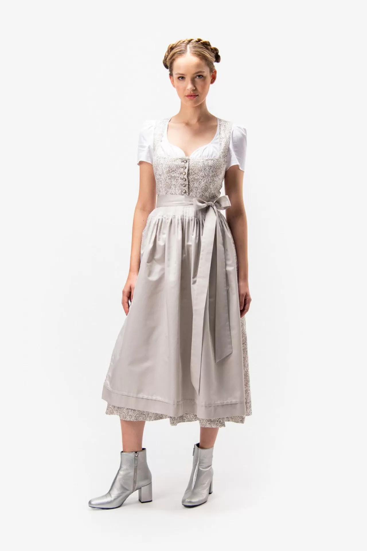Klassisches Dirndl Mit Floralem Muster^Sportalm Sale