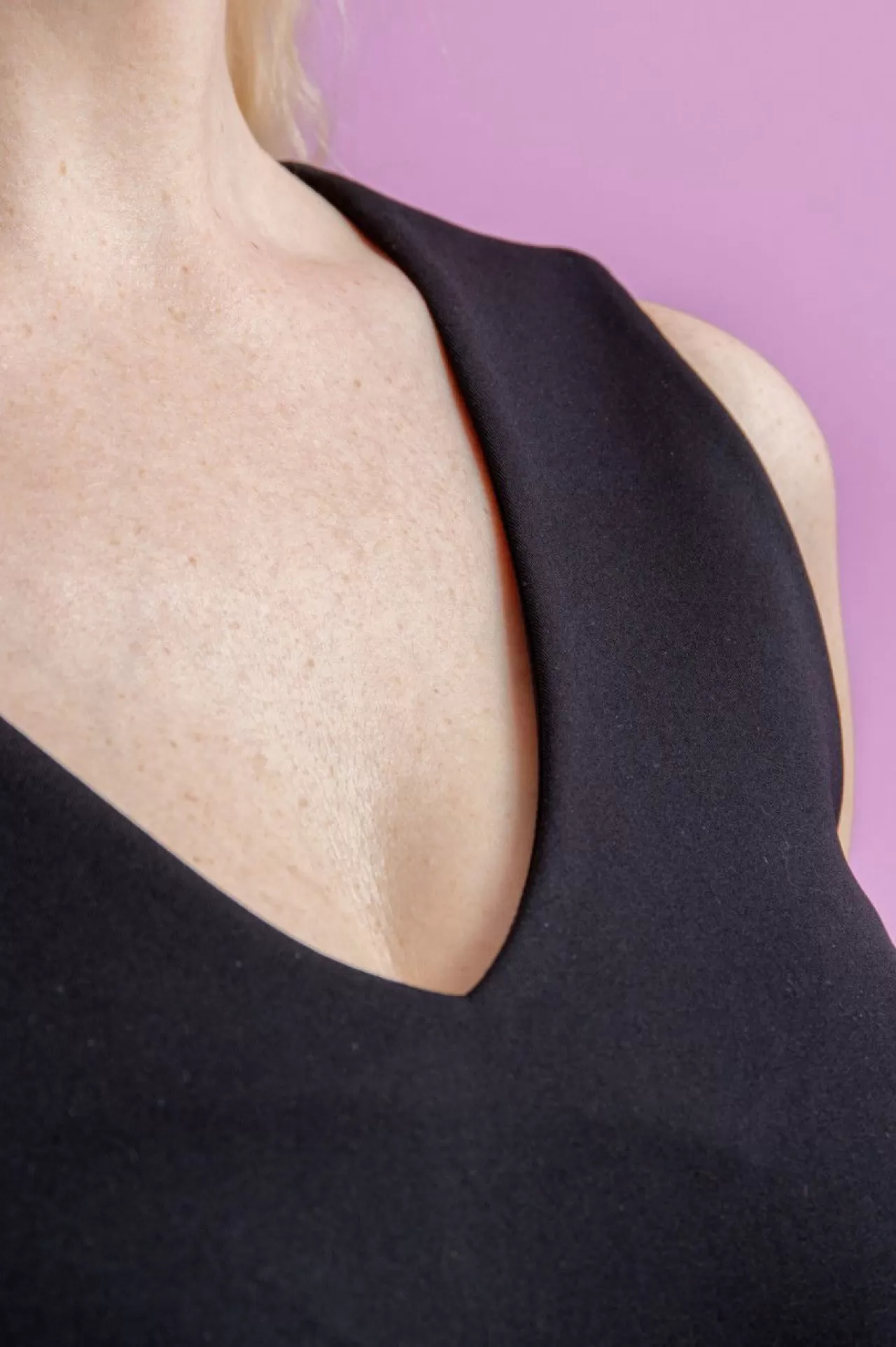 kleid_in_materialkombination_5.webp Kleid In Materialkombination^Sportalm Sale