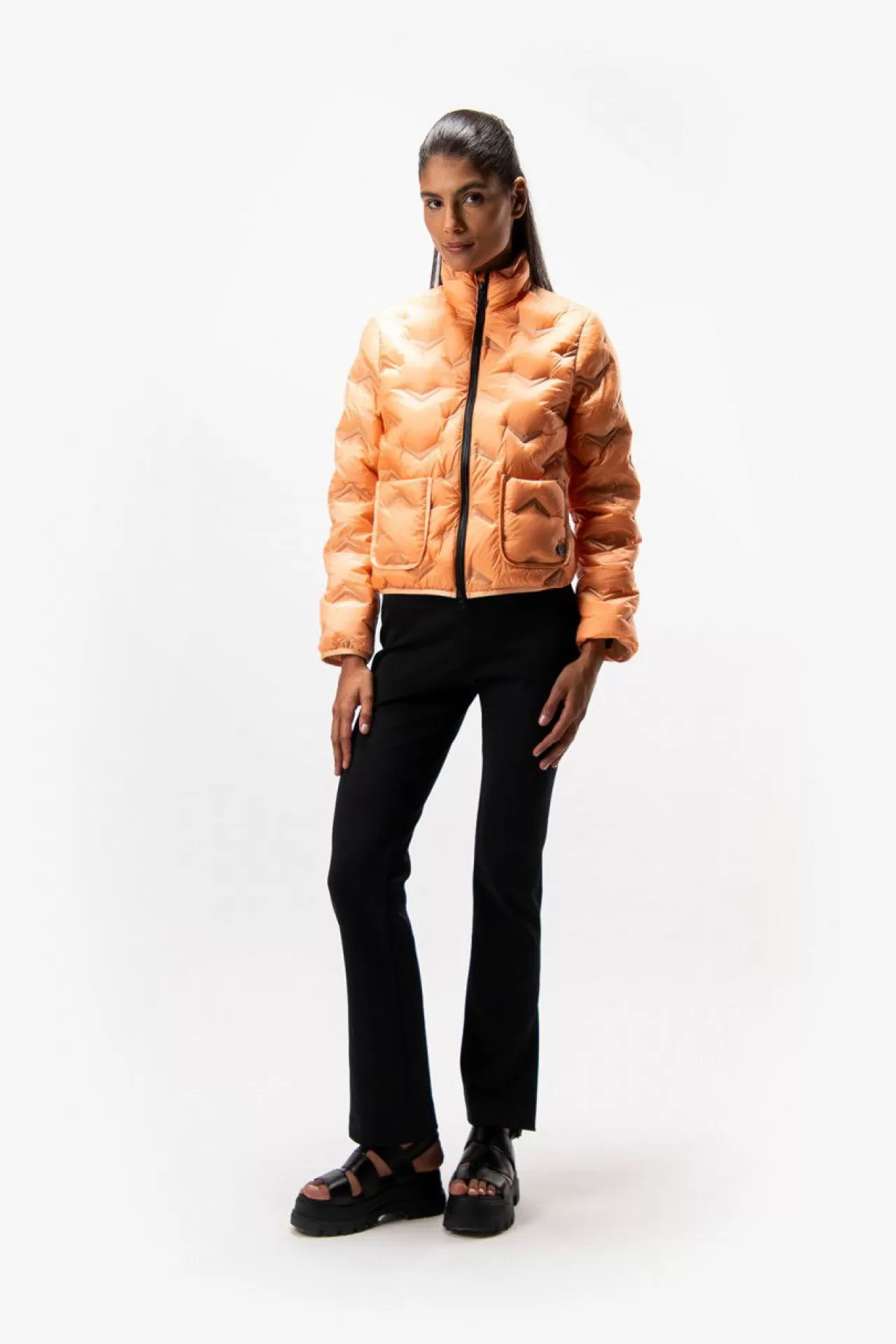 Leichte Daunenjacke Mit Grafischer Prägung In Zackenmuster^Sportalm Fashion