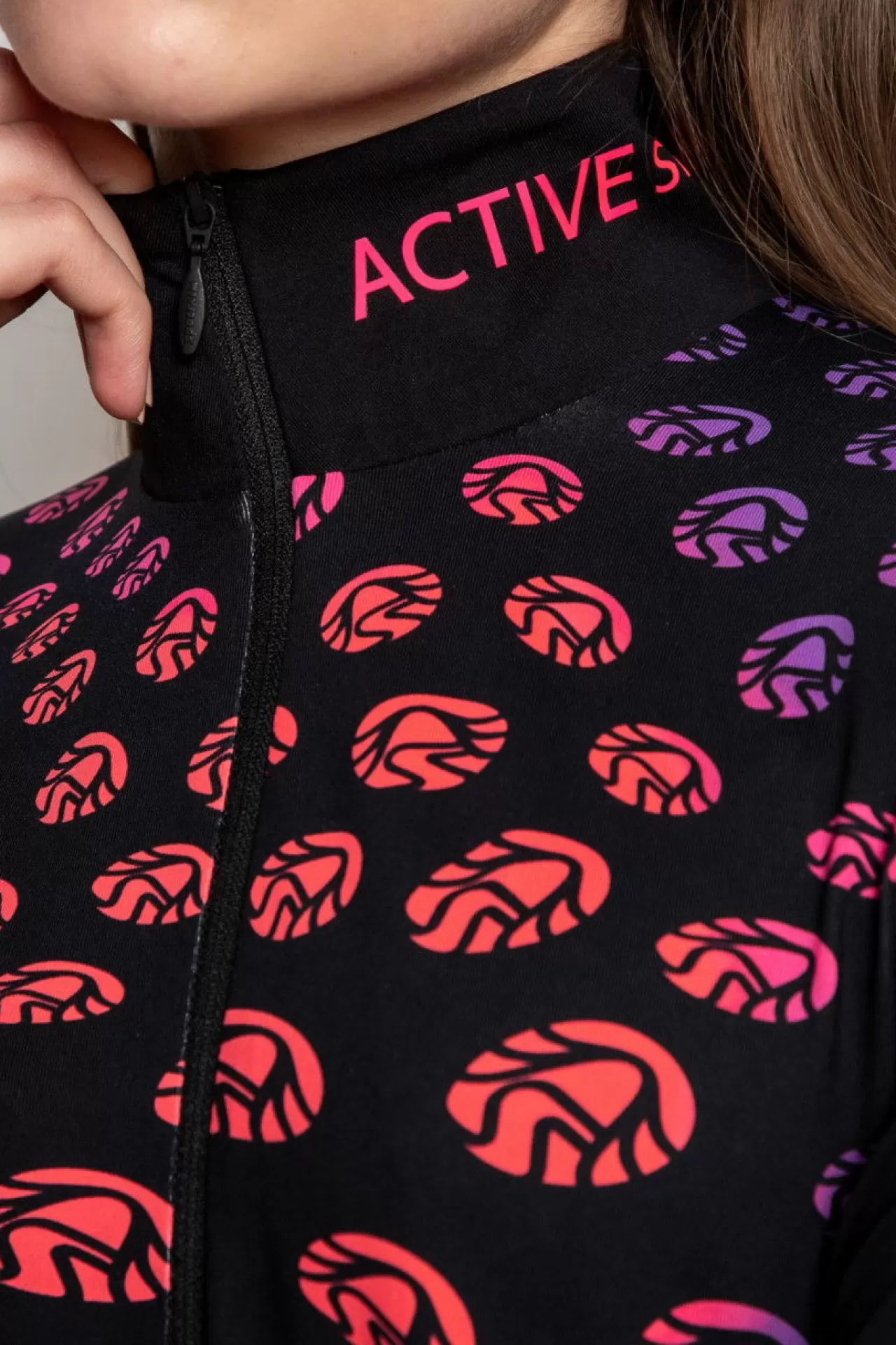 ski_unterzieher_mit_alloverdruck_5.webp Ski Unterzieher Mit Allover-Druck^Sportalm Online