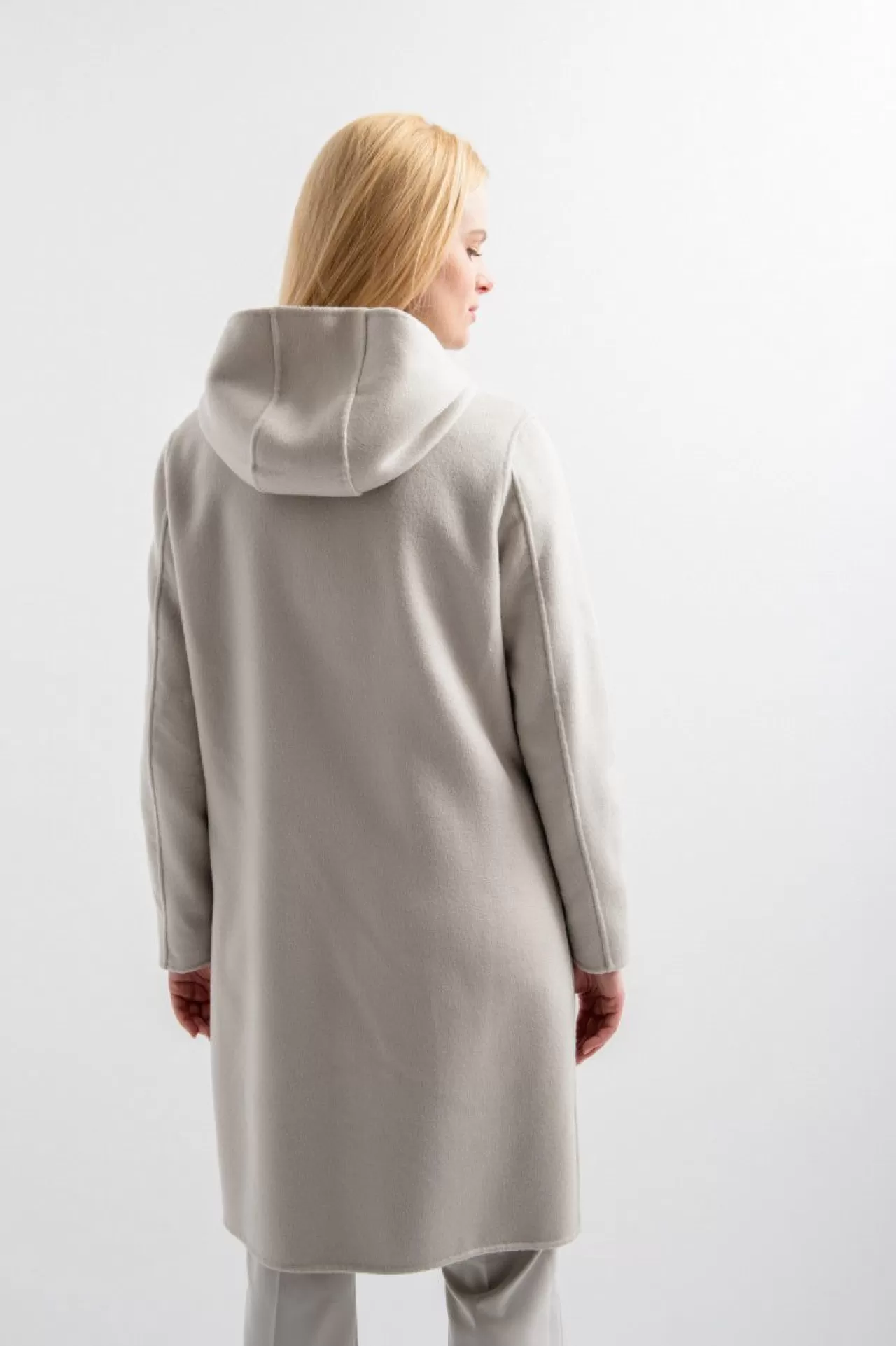 wendemantel_mit_kapuze_4.webp Wendemantel Mit Kapuze^Sportalm Online