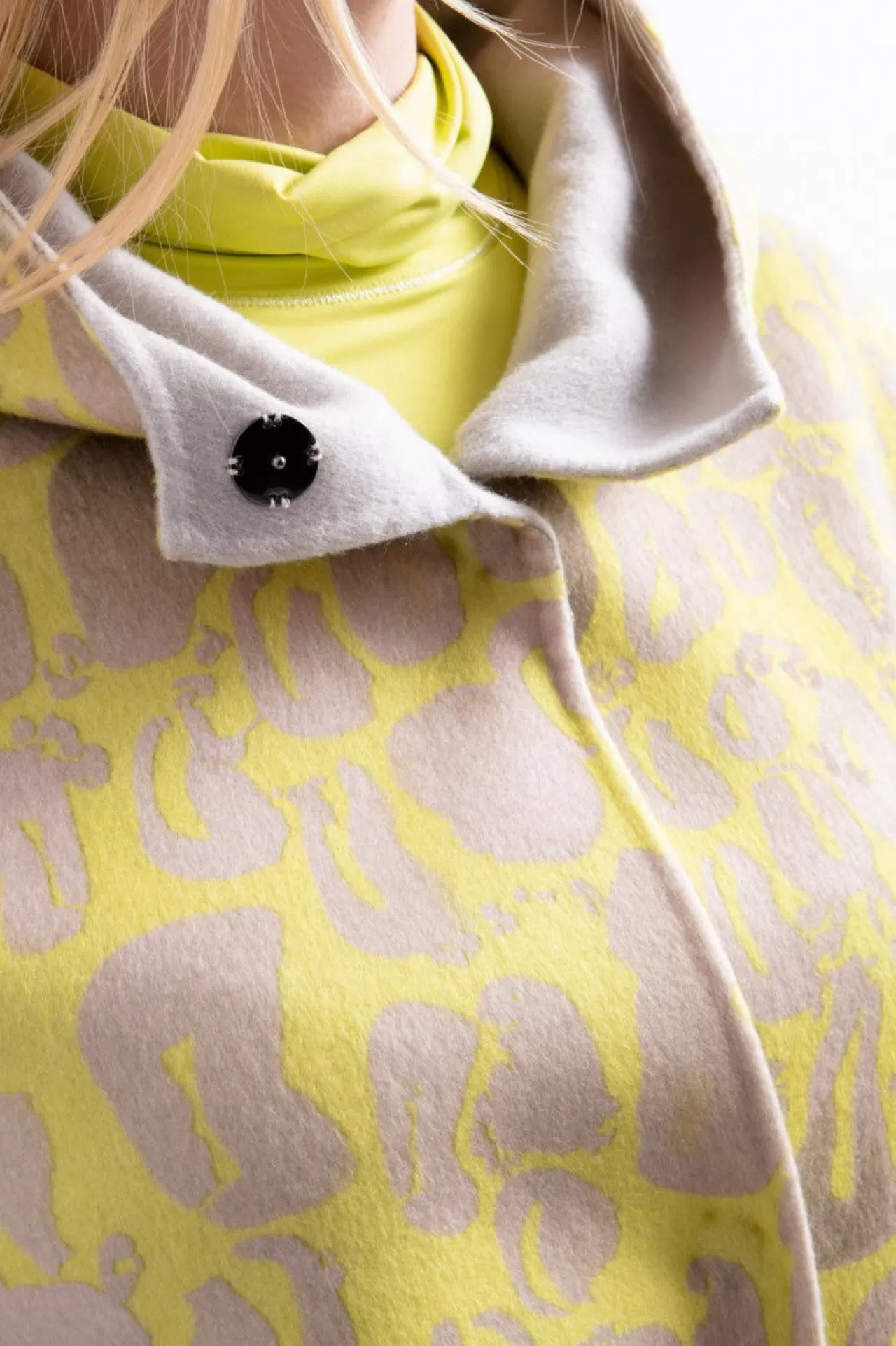 wendemantel_mit_kapuze_7.webp Wendemantel Mit Kapuze^Sportalm Online